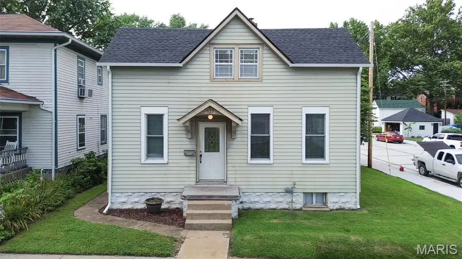 329 Houston Street, Saint Charles, MO 63301 - #2