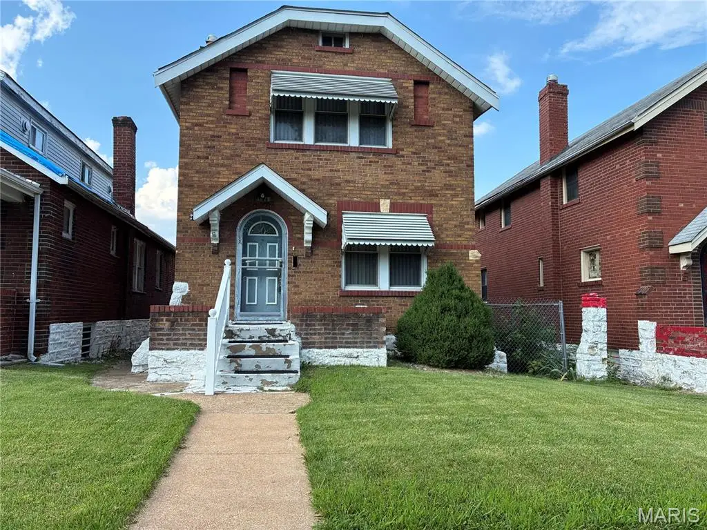 4877 Calvin Avenue, Saint Louis, MO 63115 - #1