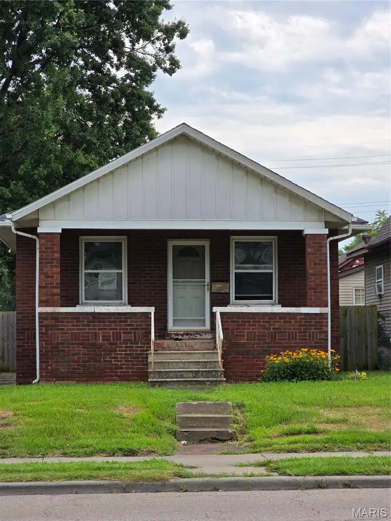 2424 Madison Avenue, Granite City, IL 62040 - #2