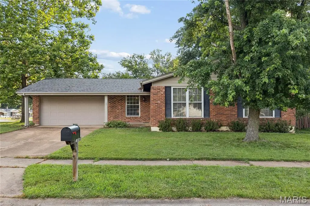 297 Village Mead Drive, Ballwin, MO 63021 - #1