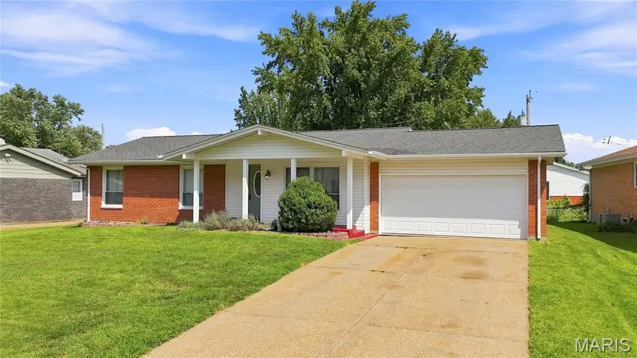 2395 Wedgwood Drive, Florissant, MO 63033 - #2