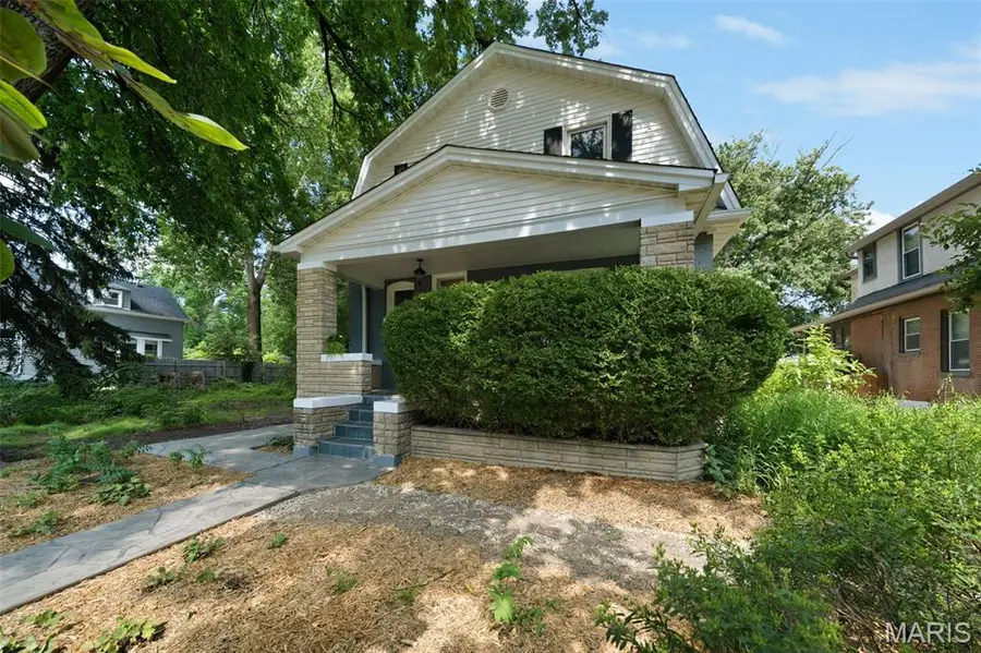 2626 Margarette Avenue, Maplewood, MO 63143 - #3