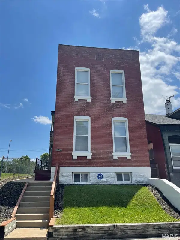 4620 Pennsylvania Avenue, St Louis, MO 63111