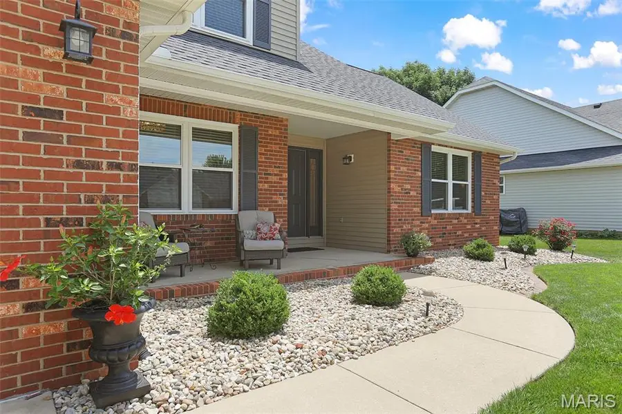 2512 Hunters Ridge, Edwardsville, IL 62025 - #3