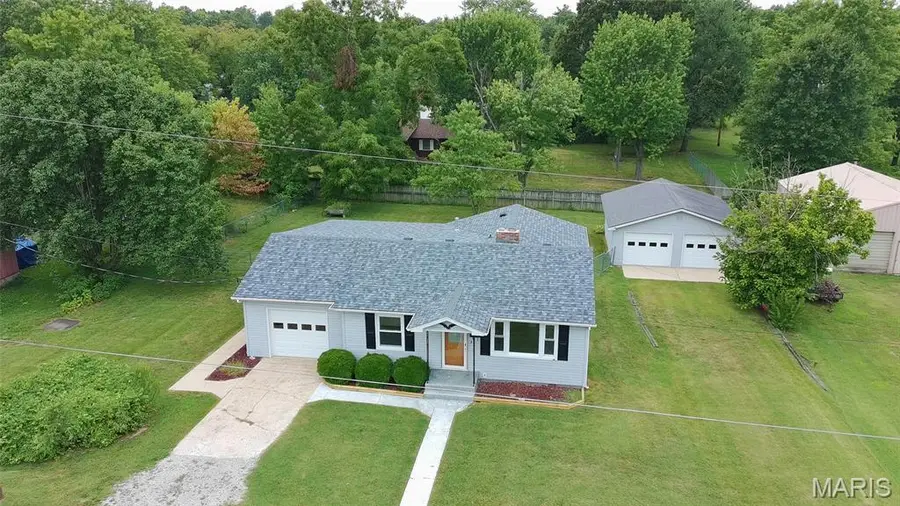 1301 S Jackson Street, Salem, MO 65560 - #3