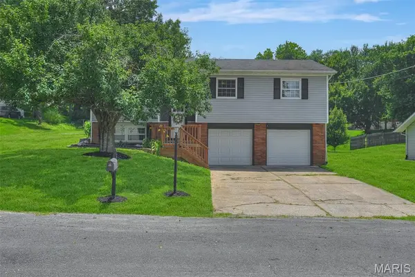 3413 Emma Lane, Godfrey, IL 62035