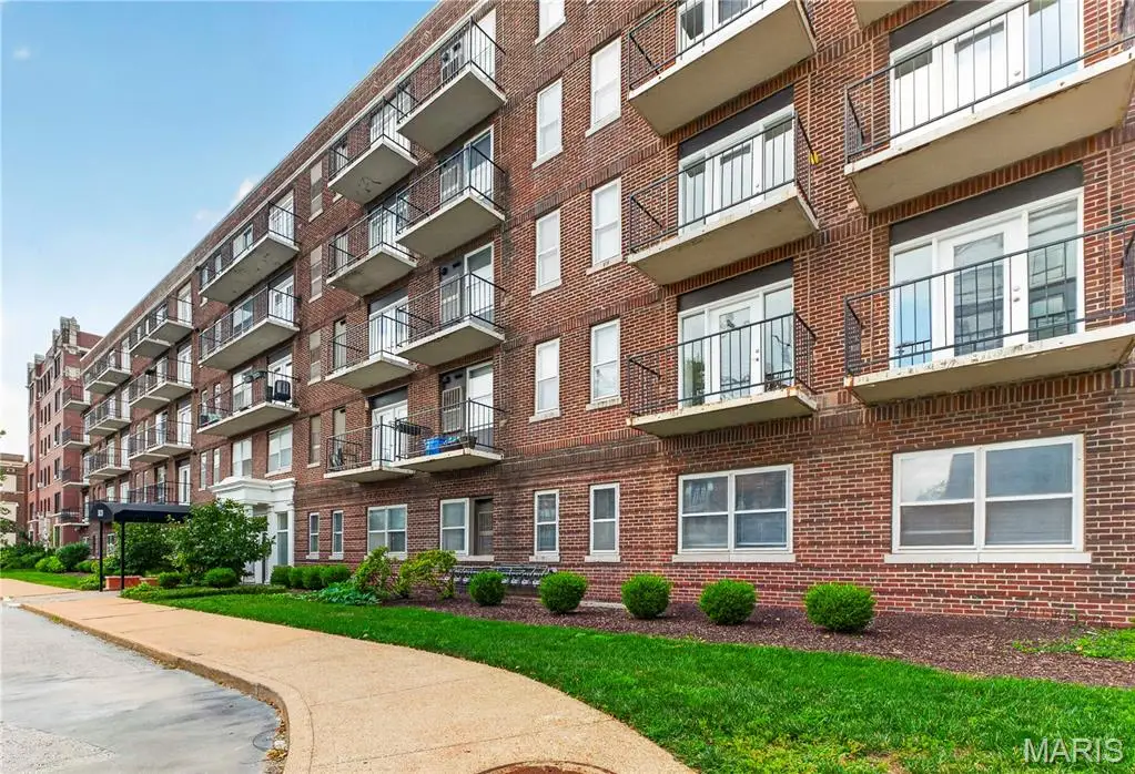 5630 Pershing Avenue #50, Saint Louis, MO 63112 - #1