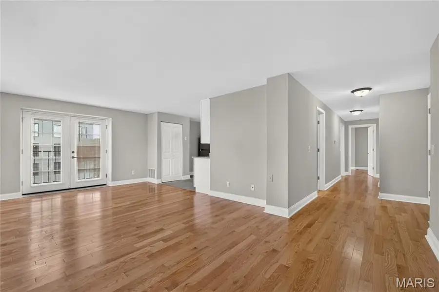 5630 Pershing Avenue #50, Saint Louis, MO 63112 - #3
