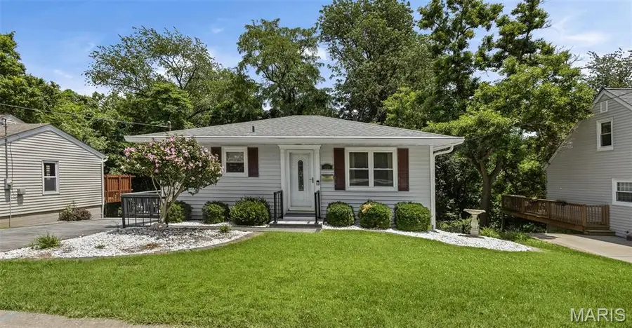158 Helen Place, Collinsville, IL 62234 - #2