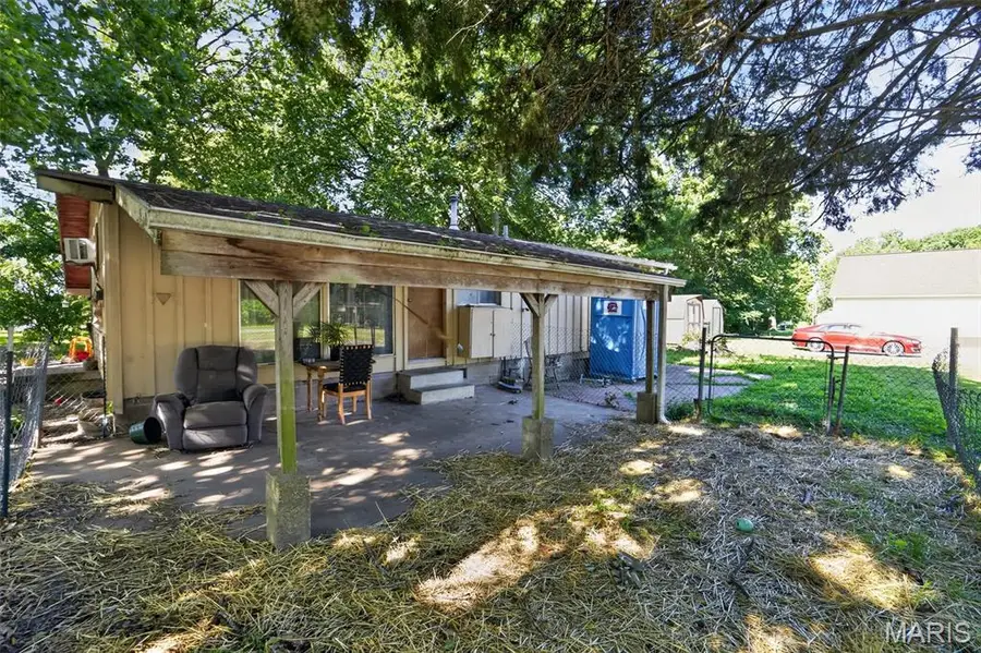 107 N Lincoln Avenue, Knob Noster, MO 65336 - #3