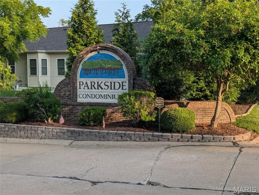 2270 Rule Avenue #D, Maryland Heights, MO 63043 - #2