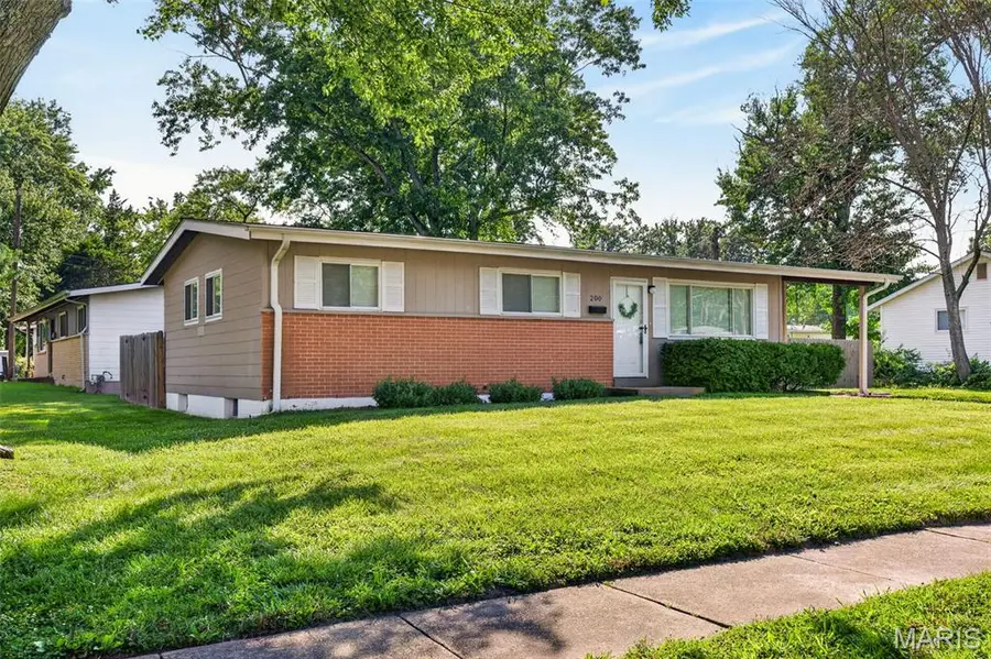 200 Falcon Drive, Florissant, MO 63031 - #3