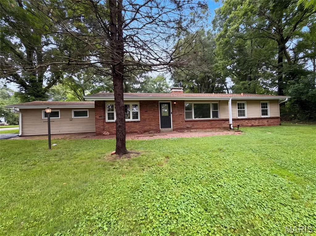 925 Woodcrest Lane, Hazelwood, MO 63042 - #1