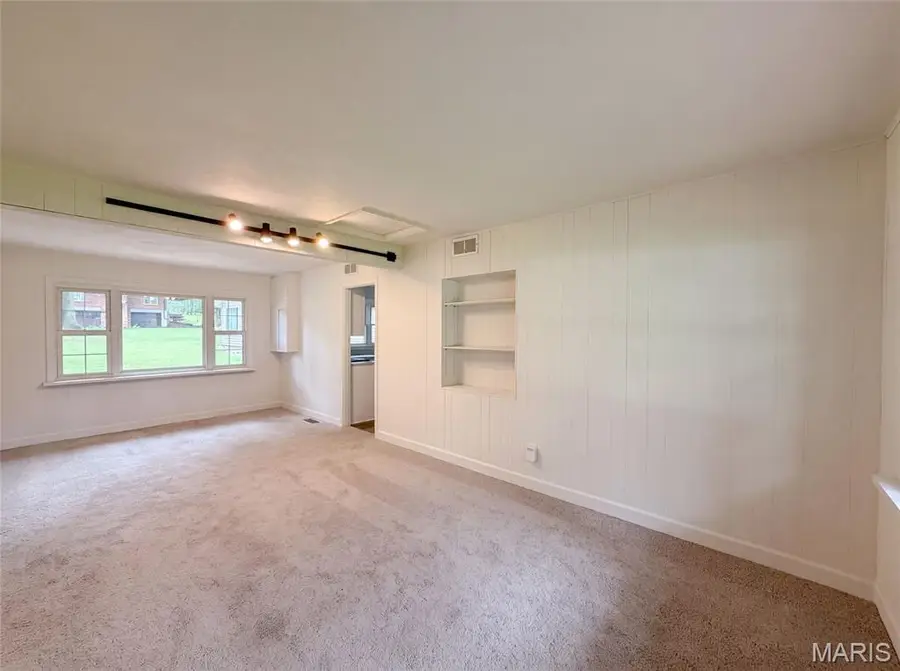 925 Woodcrest Lane, Hazelwood, MO 63042 - #3