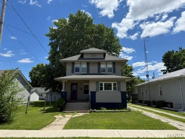 810 S State Street, Litchfield, IL 62056