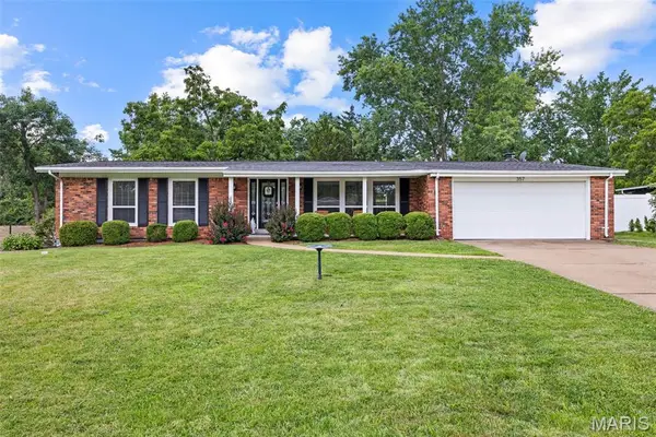 357 Sudbury Lane, Ballwin, MO 63011