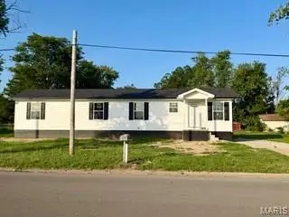 208 Dona Street, Sikeston, MO 63801