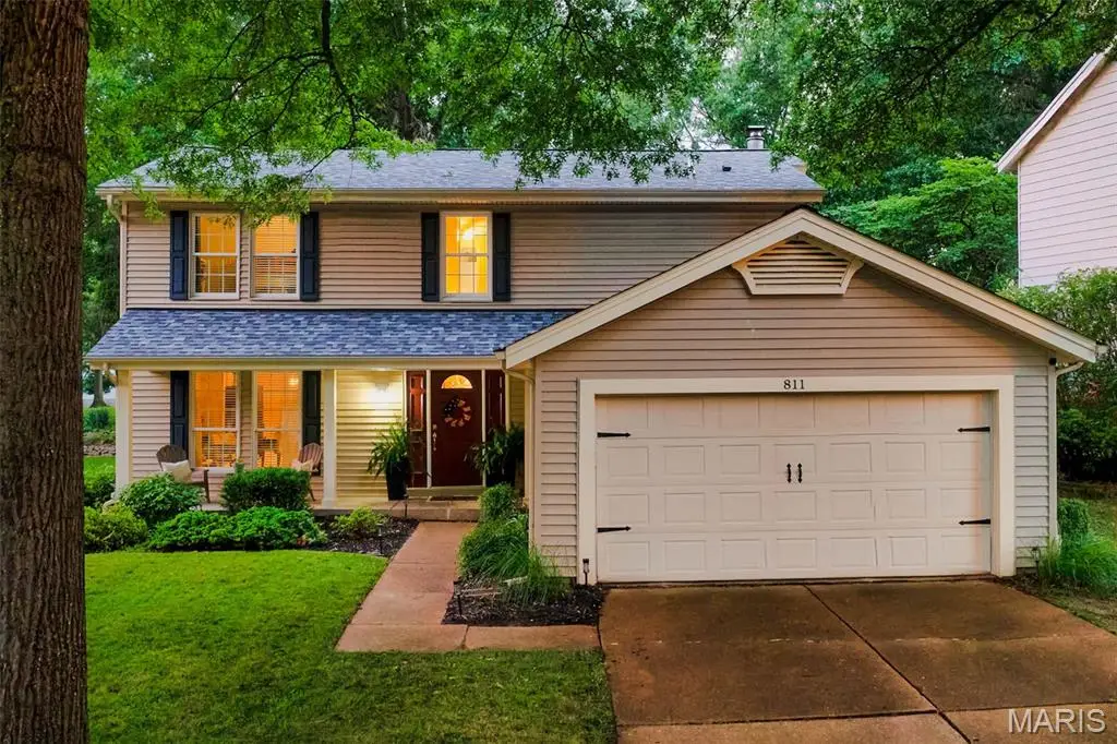 811 Weatherwood, Manchester, MO 63021 - #1