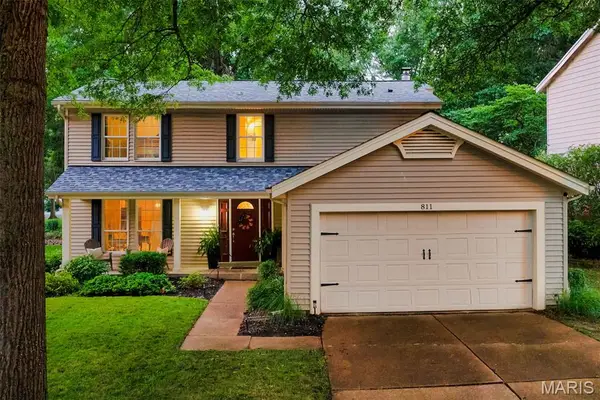 811 Weatherwood, Manchester, MO 63021
