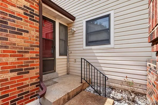 13711 La Conte Court, Unincorporated, MO 63128