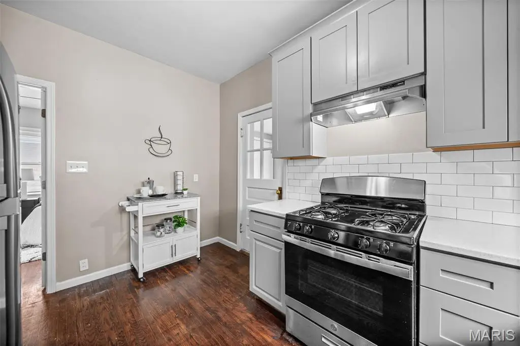 2965 Kincaid Avenue, Saint Louis, MO 63114 - #1