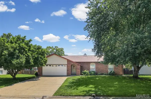 216 Botanical Drive, Belleville, IL 62226