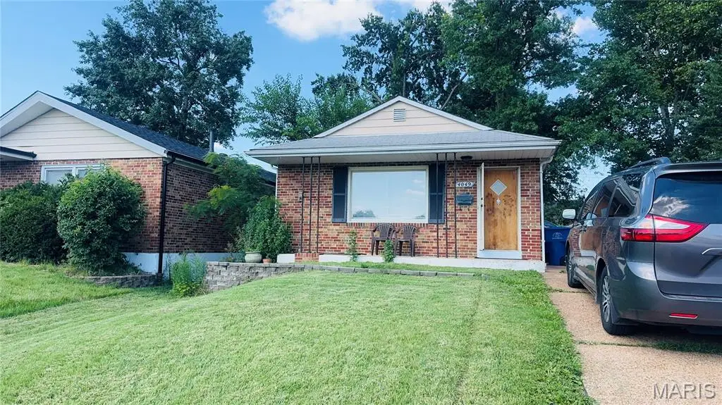 4049 Germania Street, Saint Louis, MO 63116 - #1
