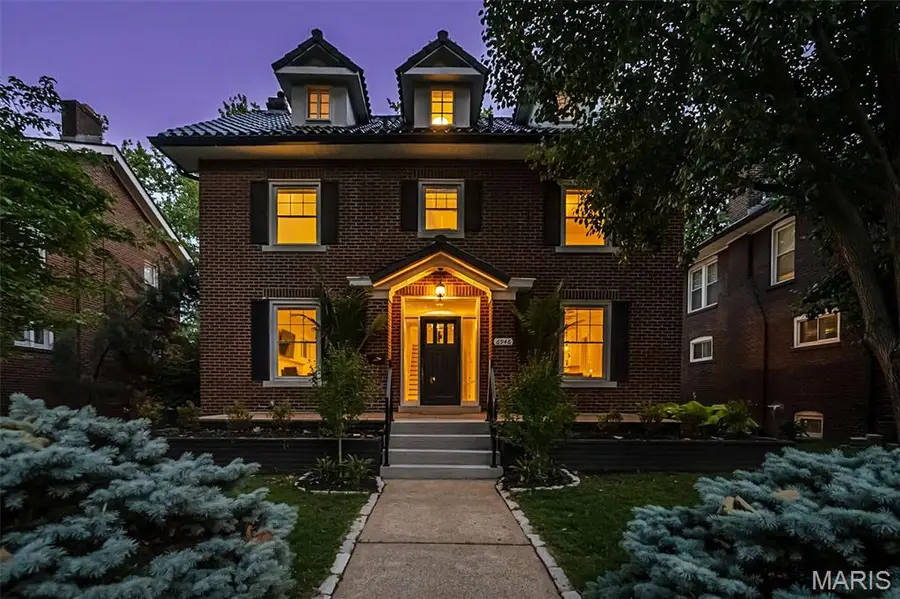 6946 Pershing Avenue, University City, MO 63130 - #3