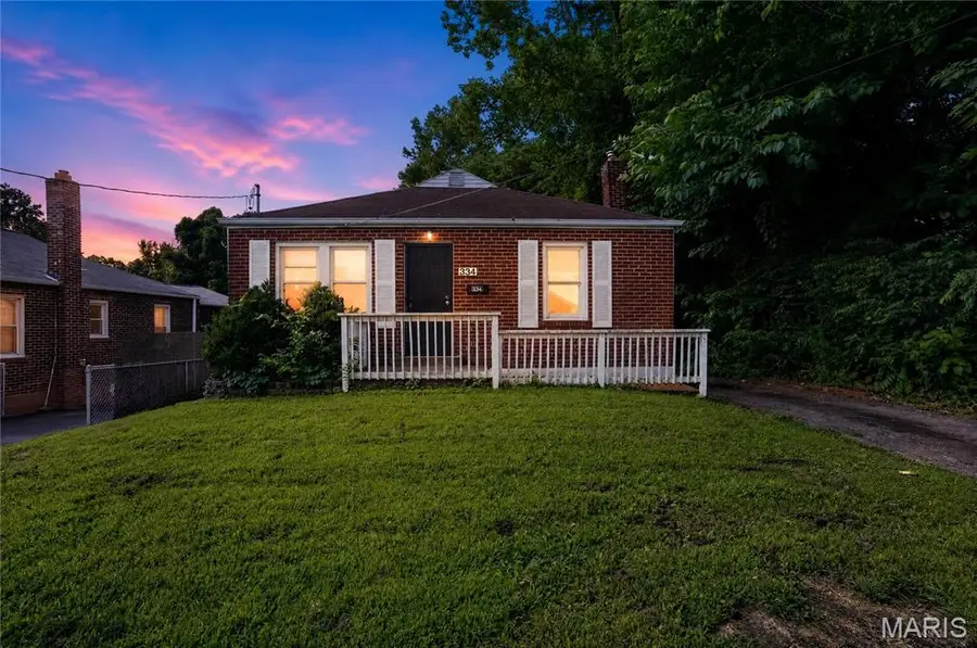 334 Northridge Drive, Saint Louis, MO 63137 - #2