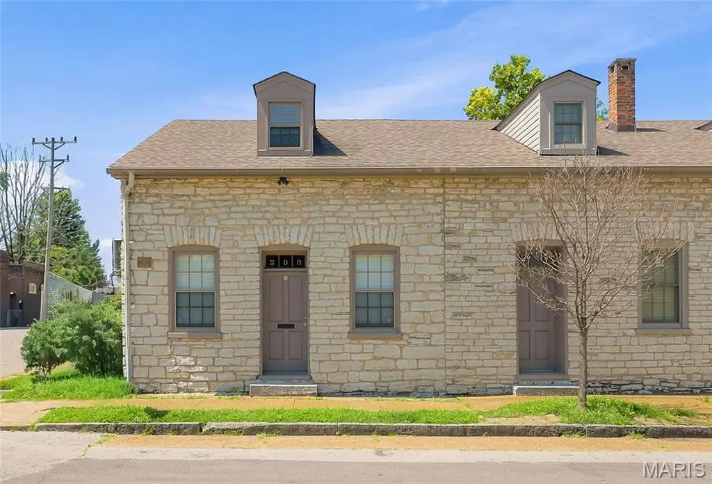 200 W Steins Street, Saint Louis, MO 63111 - #1