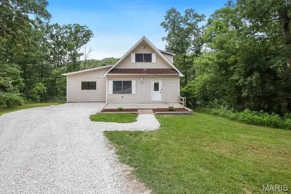 1205 E Stude Lane, Bland, MO 65014