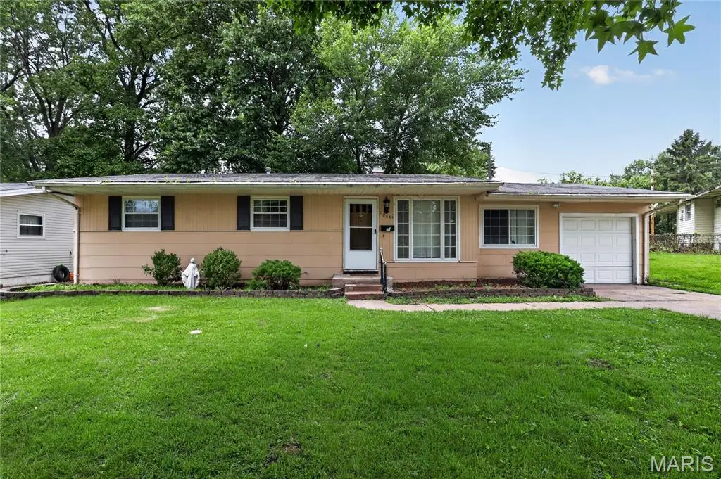 10443 Durness Drive, Saint Louis, MO 63137 - #1
