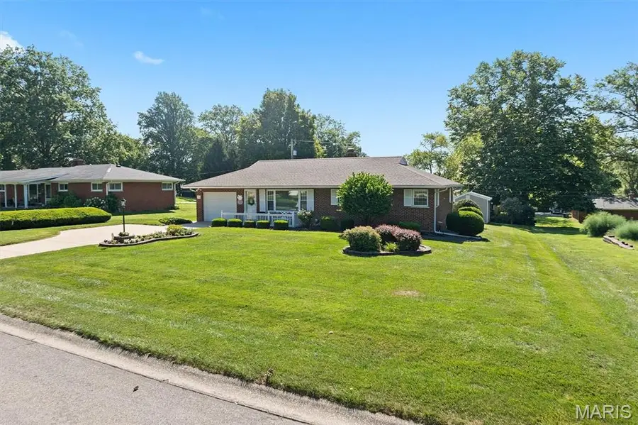 112 Crest Haven Drive, Belleville, IL 62221 - #2