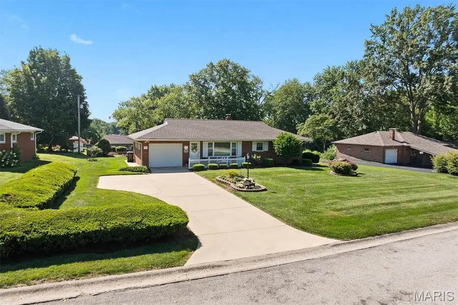 112 Crest Haven Drive, Belleville, IL 62221 - #3