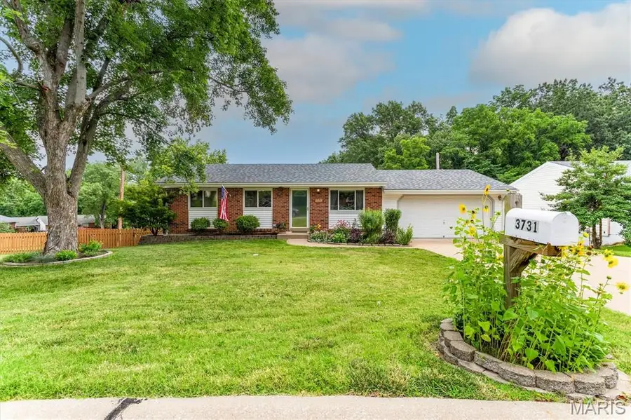 3731 Calef Drive, Saint Louis, MO 63125 - #2