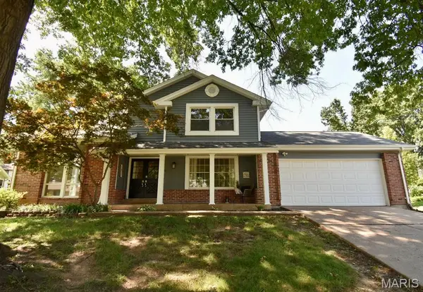 22 Normandy Drive, Lake St Louis, MO 63367