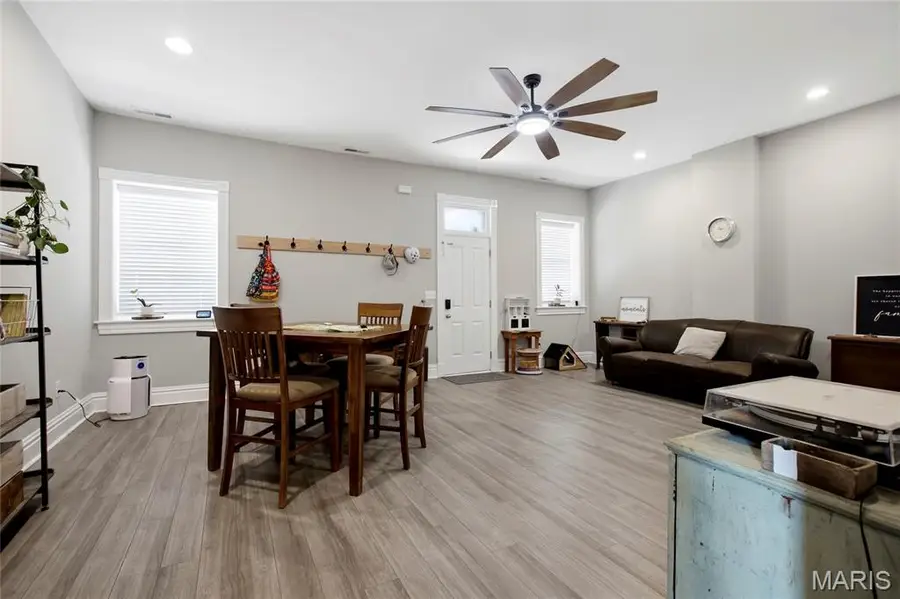 2106 S 8th Street, Saint Louis, MO 63104 - #3