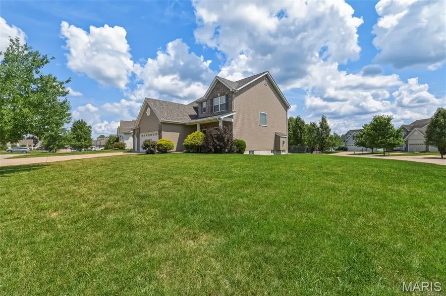 104 Towergate Drive, Lake Saint Louis, MO 63367 - #3