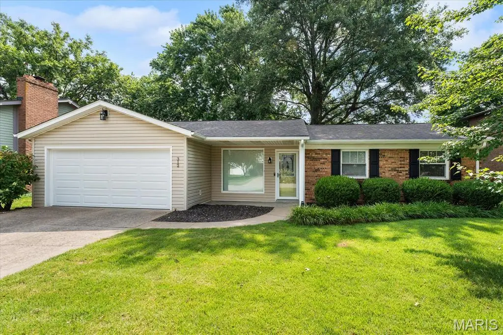 312 El Paso Drive, Belleville, IL 62221 - #1