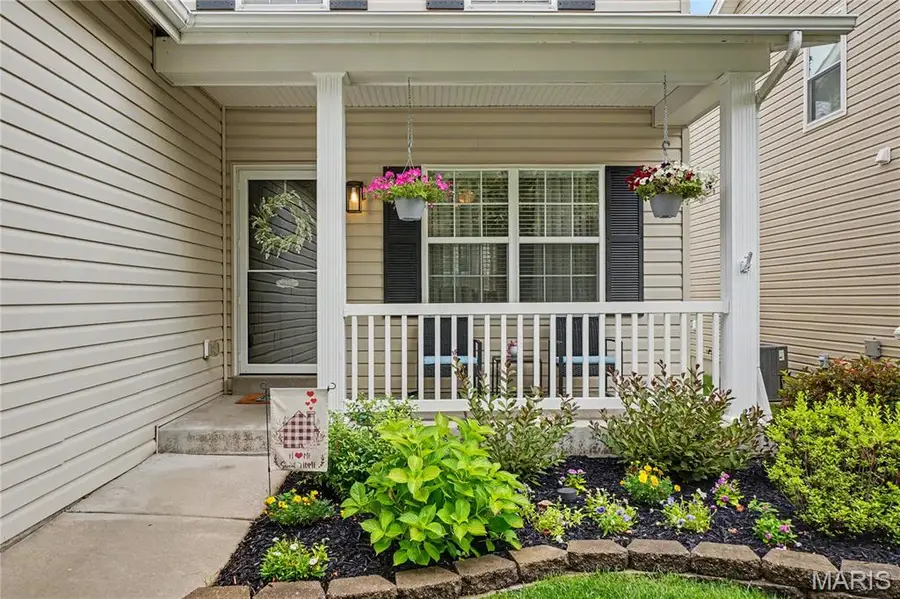 1001 Harmony Lake Parkway, Saint Peters, MO 63376 - #2