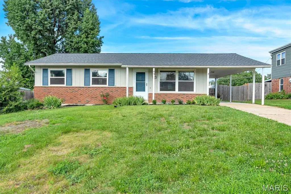 3909 Southern Aire Drive, Saint Louis, MO 63125 - #1