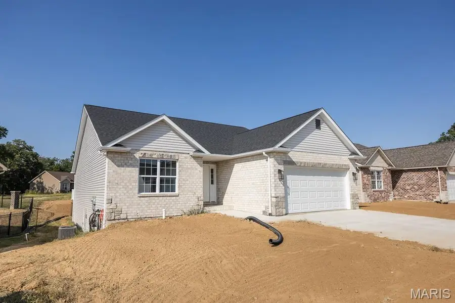 411 Firestone Street, Freeburg, IL 62243 - #2