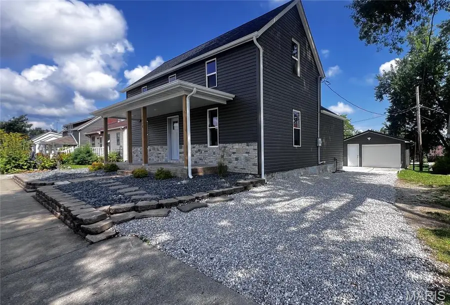 1038 W Saint Joseph Street, Perryville, MO 63775 - #2