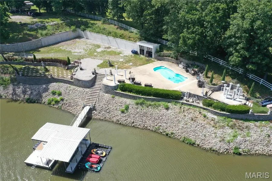 1 Fox Hollow Drive, Hillsboro, IL 62049 - #2