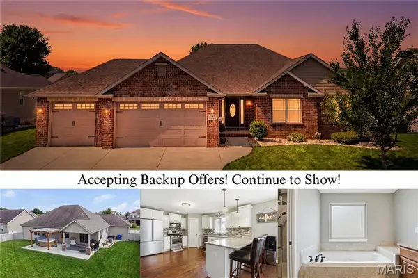 141 Meridian Oaks Drive, Glen Carbon, IL 62034