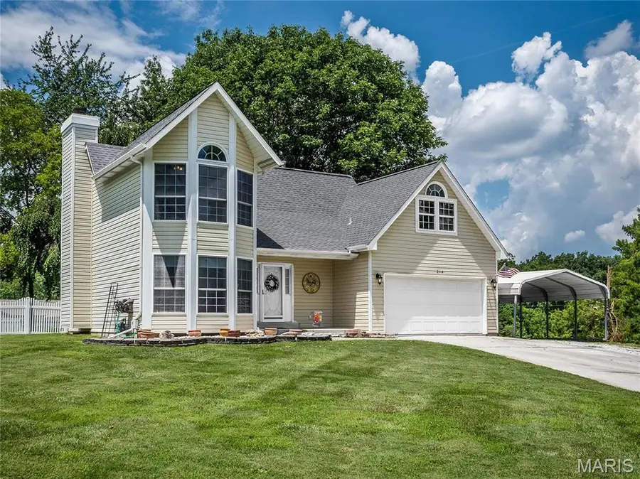 216 Arrowhead Drive, Troy, IL 62294 - #2