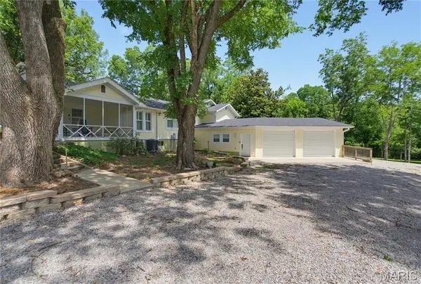 1729 Barron Road, Poplar Bluff, MO 63901