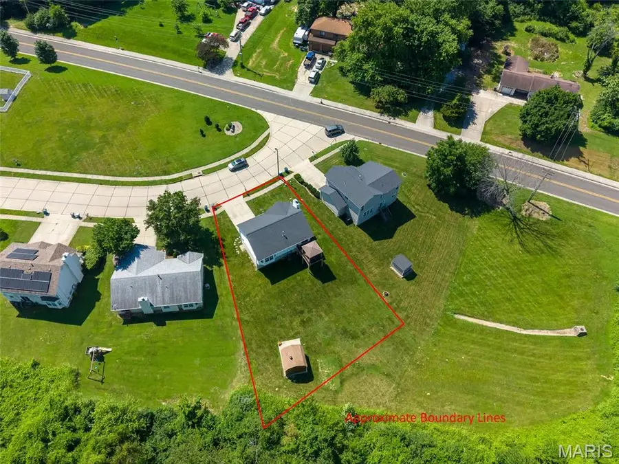 103 Pine Hollow Lane, Collinsville, IL 62234 - #2