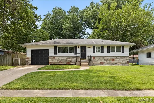 1695 Marshall Court, Florissant, MO 63031
