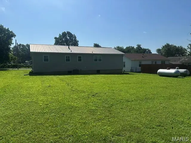 Address Withheld By Seller, Salem, MO 65560 - #3
